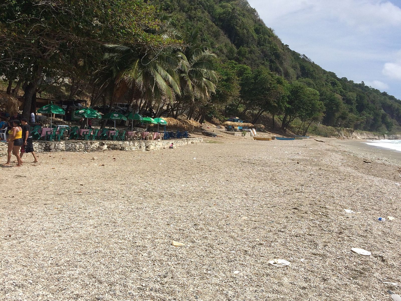 Playa de Paraíso en la costa de Barahona